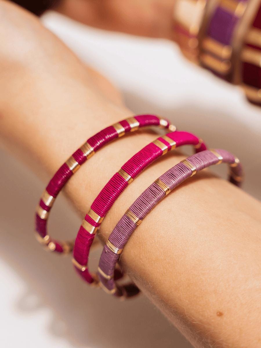 Handwoven Colombian Bracelet | Indigenous Artisan Jewelry | Gold Wire & Natural Fiber Bangle | Boho Chic Cuff | Ethical Gift for Her