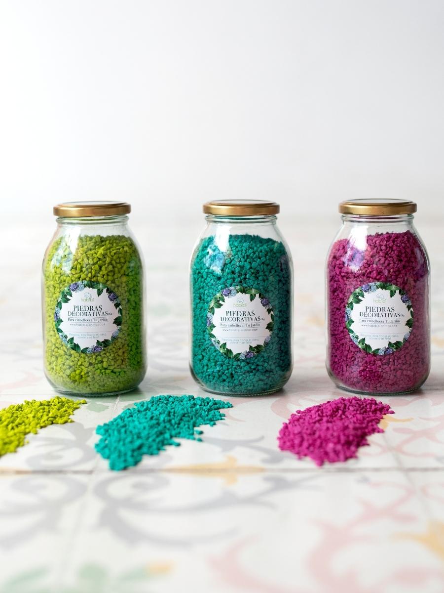piedras-decorativas-para-plantas-jardineria-en-casa-decoracion-de-plantas-piedras-de-colores-para-plantas-habibi-plantitas.jpg