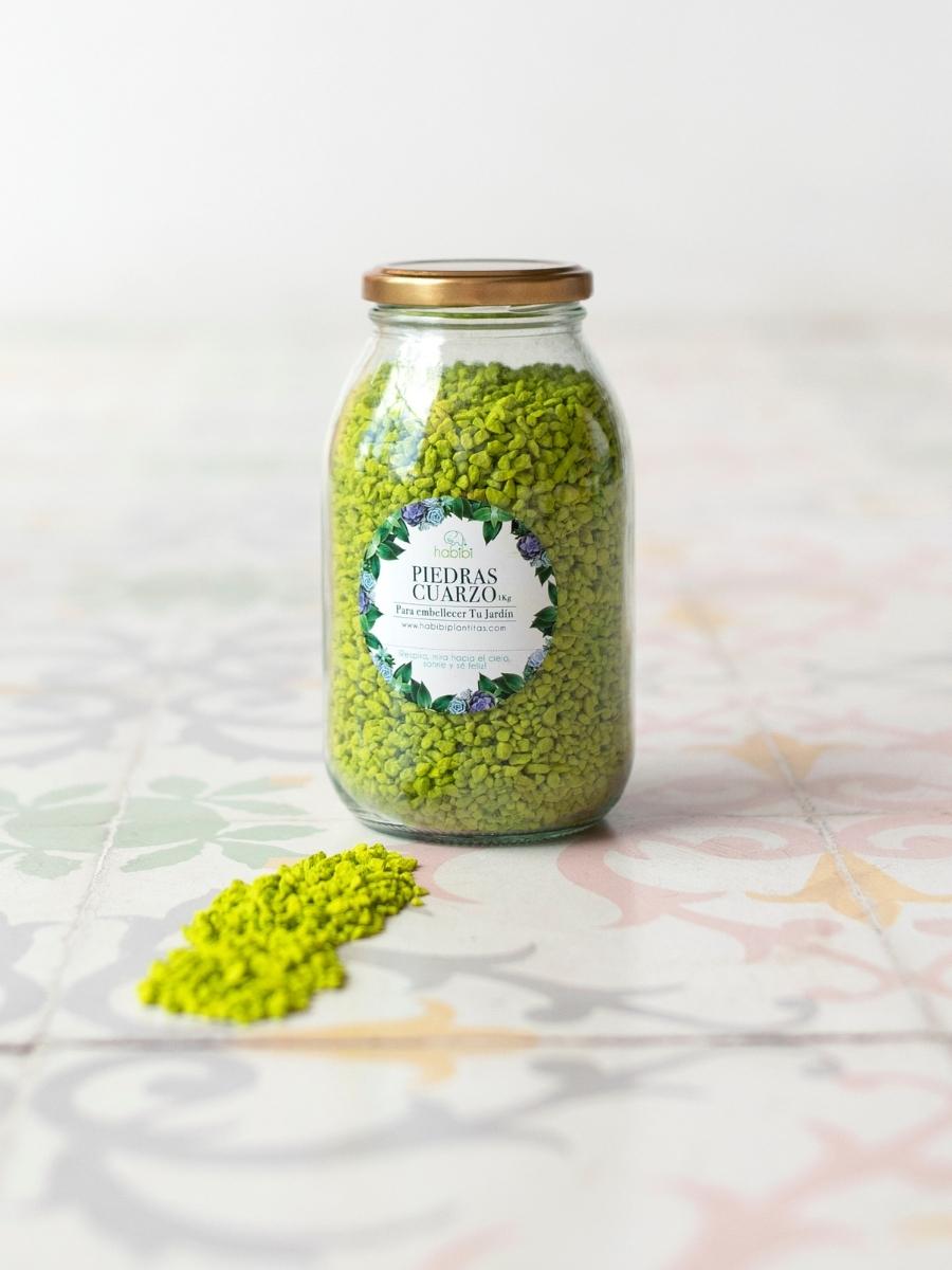 piedras-decorativas-para-plantas-jardineria-en-casa-decoracion-de-plantas-piedras-de-colores-verde-limon-para-plantas-habibi-plantitas.jpg